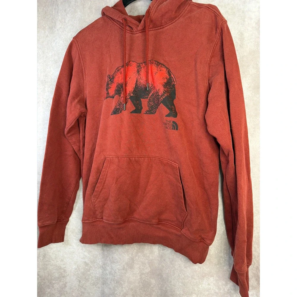 The North Face Hoodie Mens Small Rust Orange/Red Bear Graphic Pullover A532A